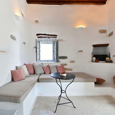 Kastro Cozy Guesthouse パロス島 エクステリア 写真